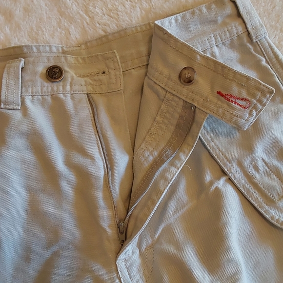 🌺 Mens North Face Cargo Shorts EUC - Picture 3 of 14